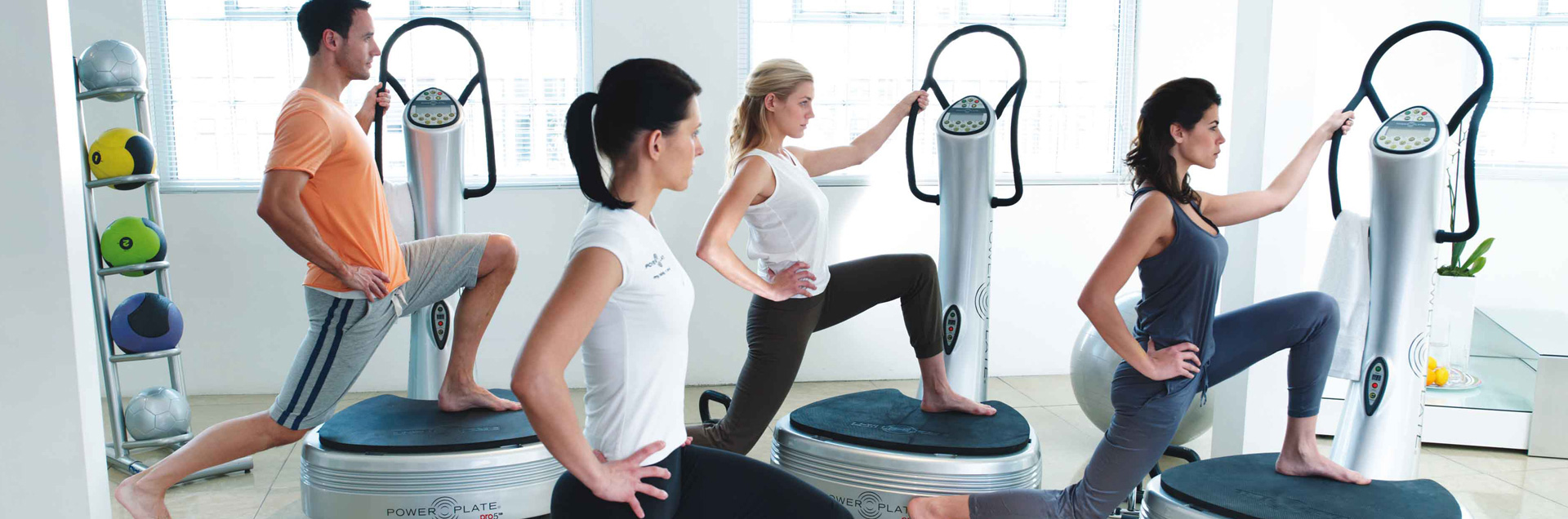 Упражнения на виброплатформе для живота. Power Plate. Занятия на виброплатформе. Занятия на виброплатформе для похудения. Виброплатформа тренажер