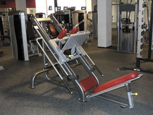 Жим ногами / Гакк-машина (под углом 45°) AeroFit IT IT706