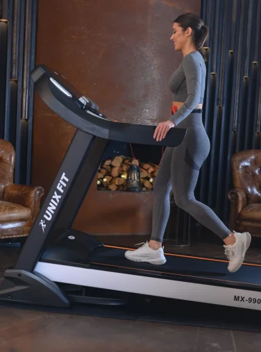 Беговая дорожка UNIX Fit MX-990X с воздушным охлаждением двигателя