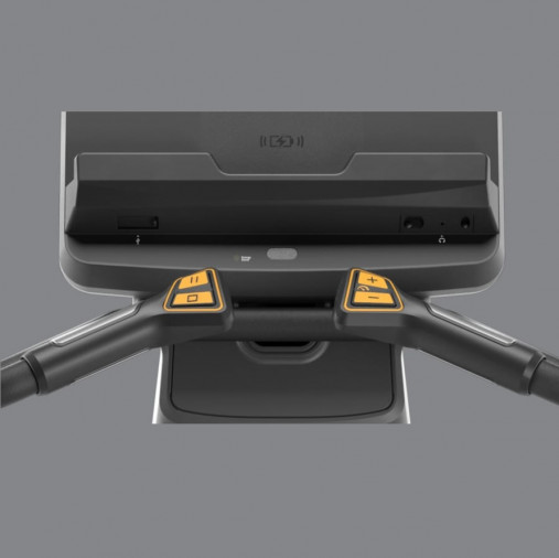 Вертикальный велотренажер Matrix Lifestyle. Консоль Touch Base