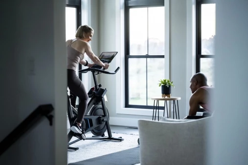 Велотренажер спин-байк Horizon 7.0IC-22 (без подключения к сети 220 Вольт) с магнитной нагрузкой